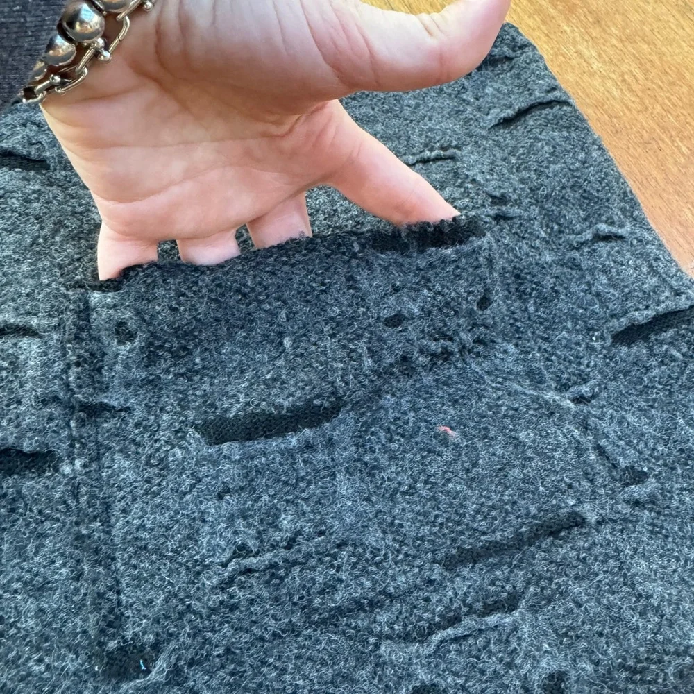 Chic Textured Charcoal Sleeveless Vest - Picture 8 of 10